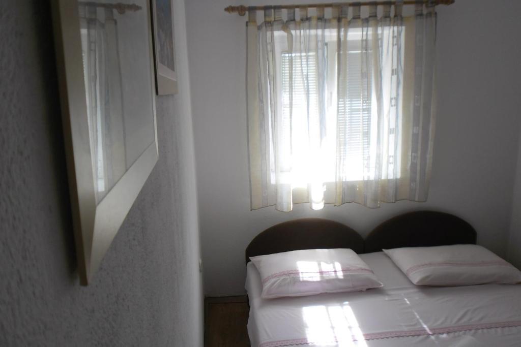 Apartments Varos Split Room photo