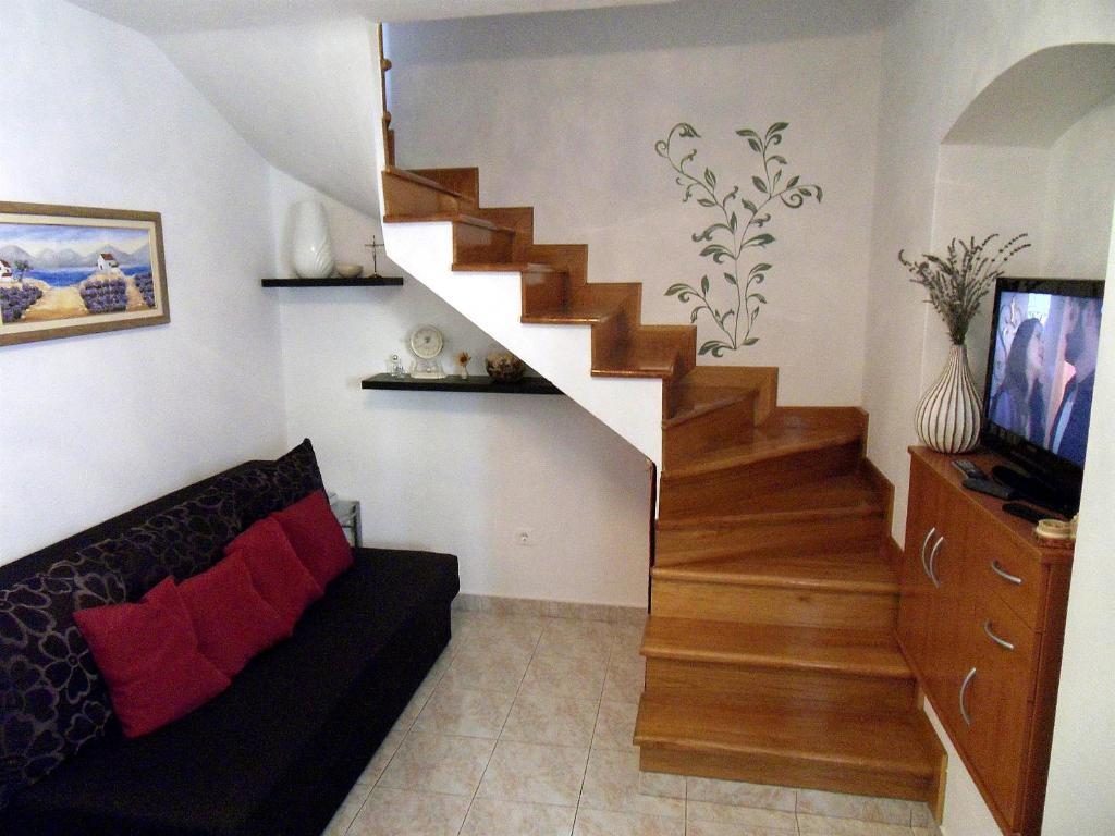 Apartments Varos Split Exterior photo